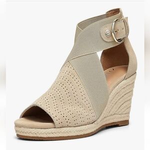 NYDJ NWT Charisma Wedge Sandals Espadrilles Size 8.5